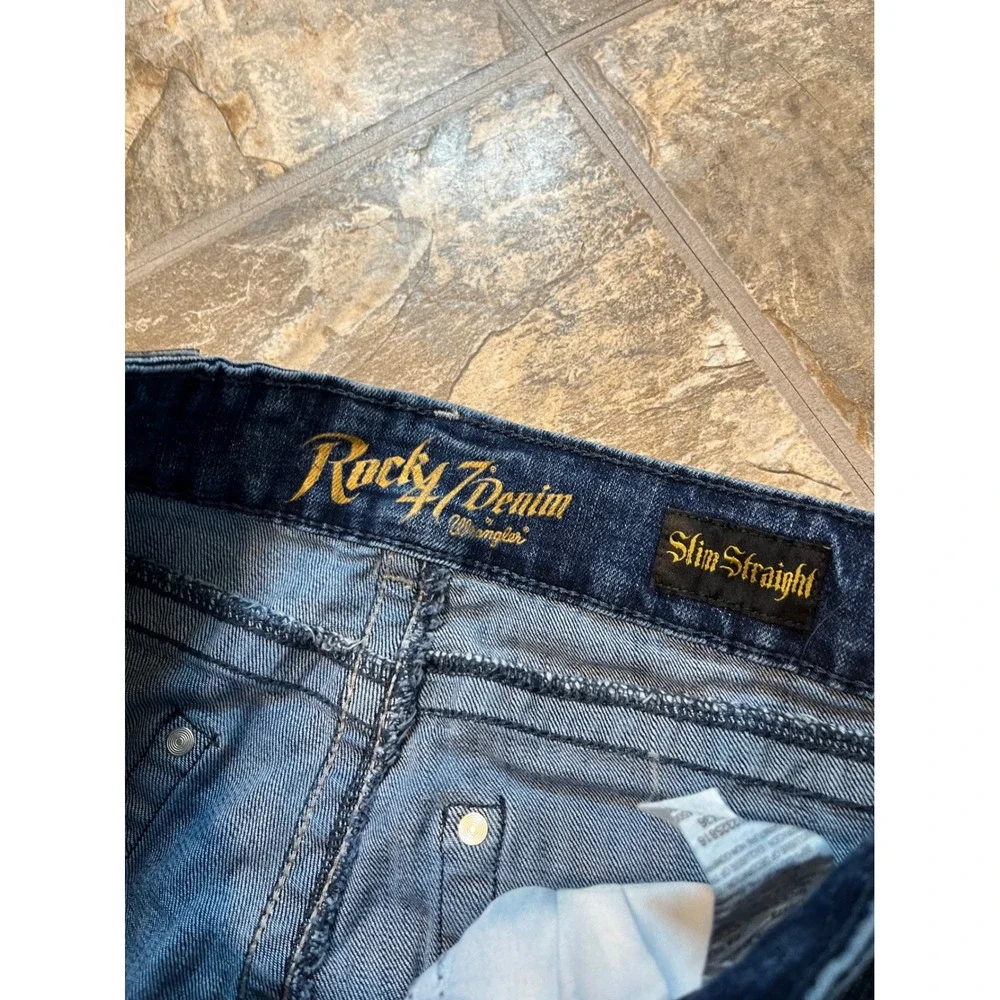 Wrangler Rock 47 Jeans Mens 31x36 Blue Slim Straight Contrast Stitch